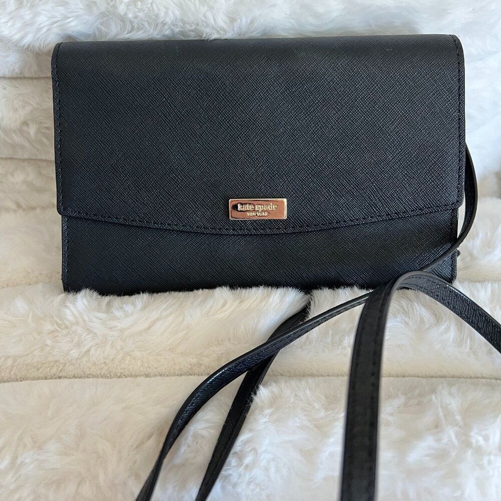 Kate Spade Laurel Way Winni Crossbody Clutch Wallet Organizer Purse Bag Black